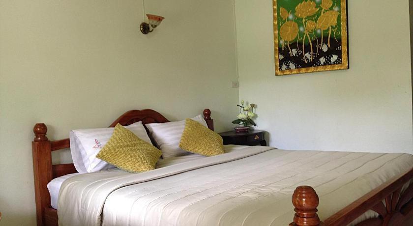 בופוט Baan Sala Lung Dam Hotel מראה חיצוני תמונה