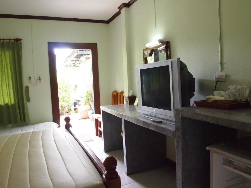 בופוט Baan Sala Lung Dam Hotel מראה חיצוני תמונה