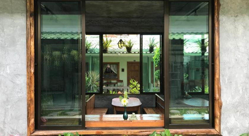 בופוט Baan Sala Lung Dam Hotel מראה חיצוני תמונה