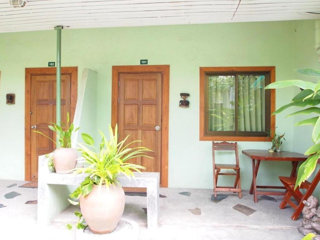 בופוט Baan Sala Lung Dam Hotel מראה חיצוני תמונה