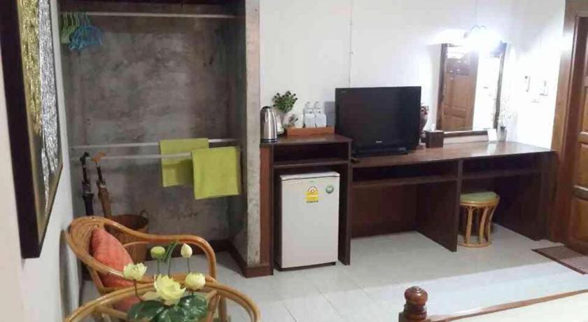 בופוט Baan Sala Lung Dam Hotel מראה חיצוני תמונה