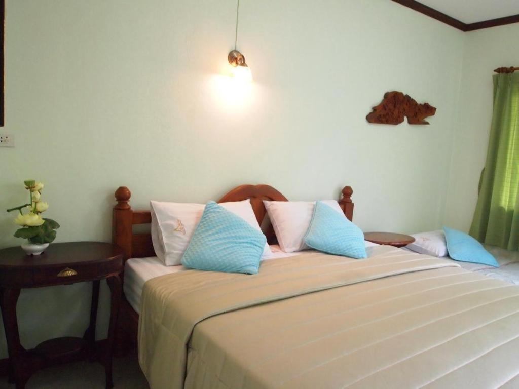 בופוט Baan Sala Lung Dam Hotel מראה חיצוני תמונה