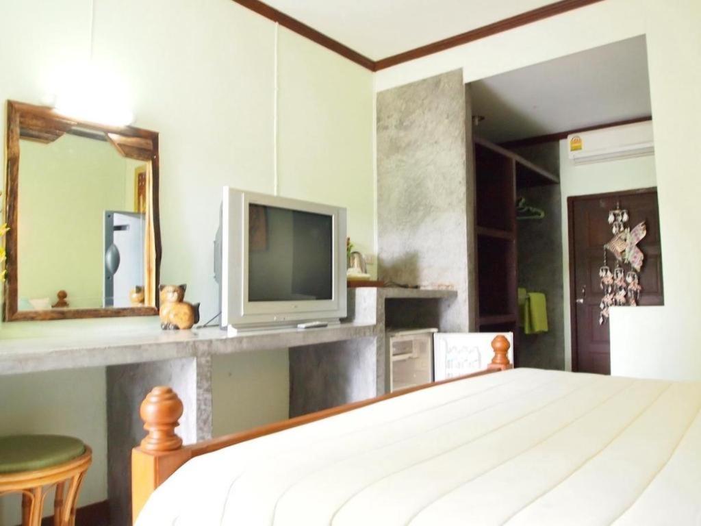 בופוט Baan Sala Lung Dam Hotel מראה חיצוני תמונה